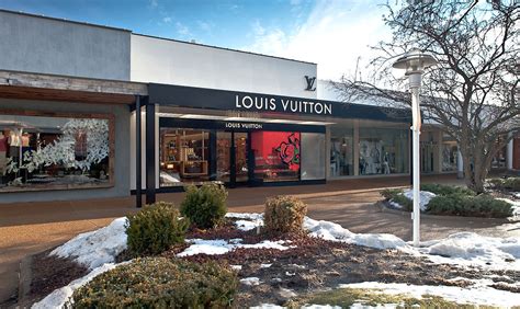 louis vuitton oak brook